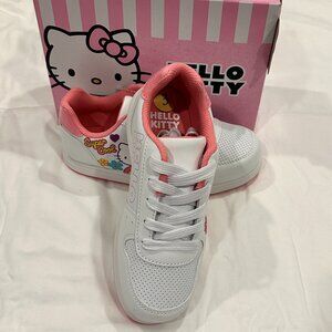 Hello Kitty Little Girls Court Sneaker, Size 3 - White/Pink